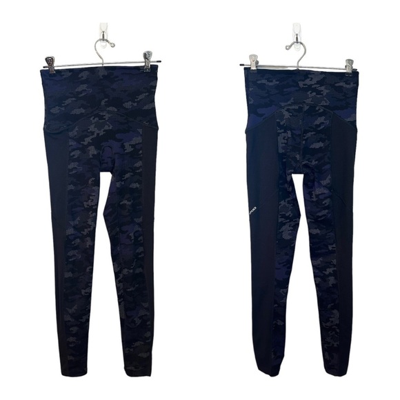 Spanx by Sara Blakey Blue and Black Camo Leggings S - Picture 1 of 8